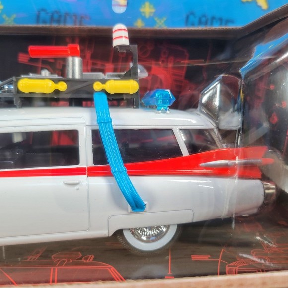 Jada Toys Ghostbusters ECTO-1 1:24 Diecast Collectible Hollywood Rides NIB - Picture 9 of 11
